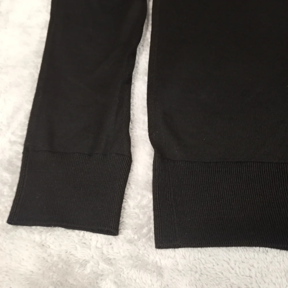 PRADA Women's navy wool long sleeve V-neck classic sweater IT48 small - Picture 2 of 16